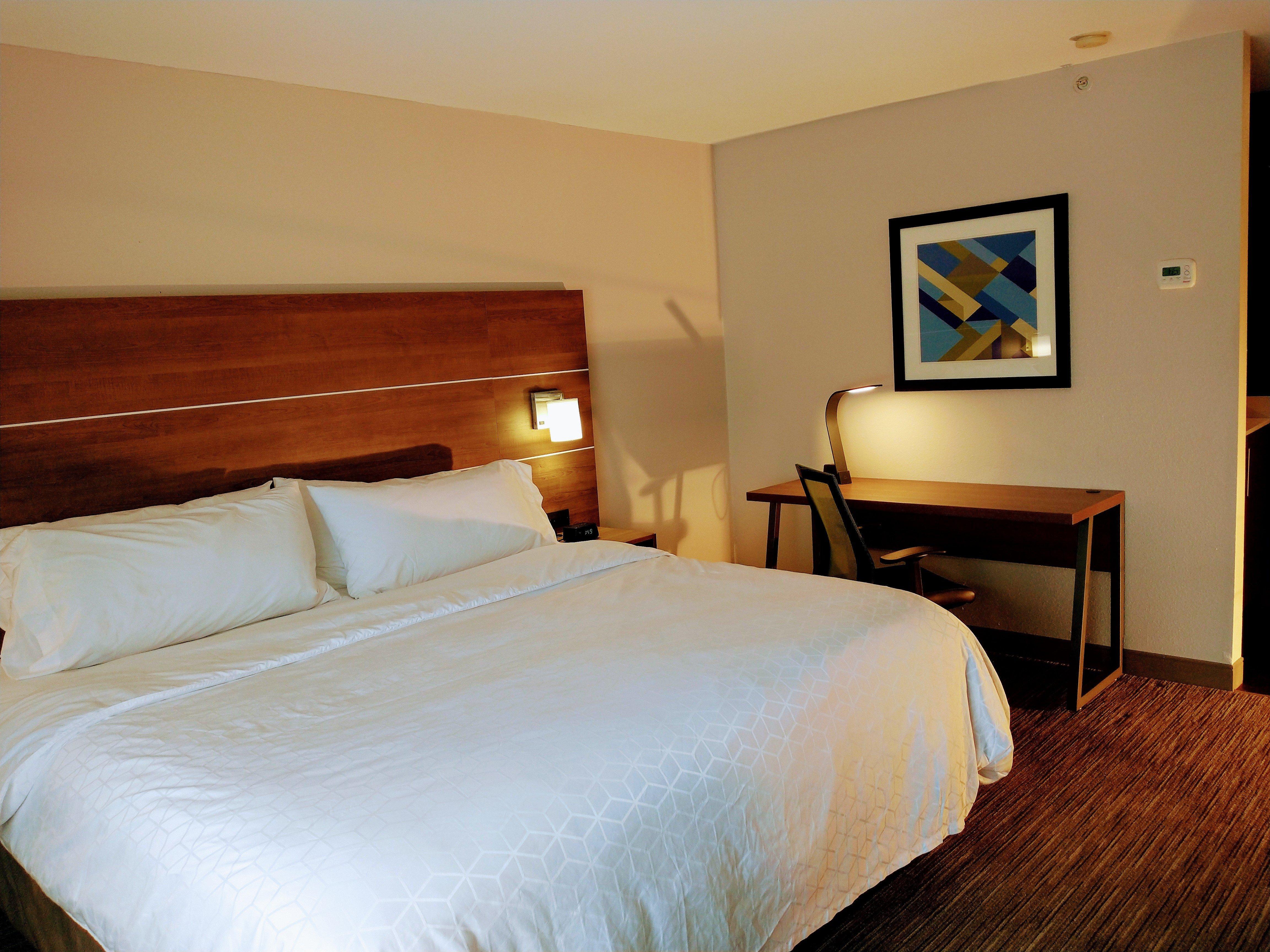 Holiday Inn Express Hotel & Suites Madison By Ihg Extérieur photo