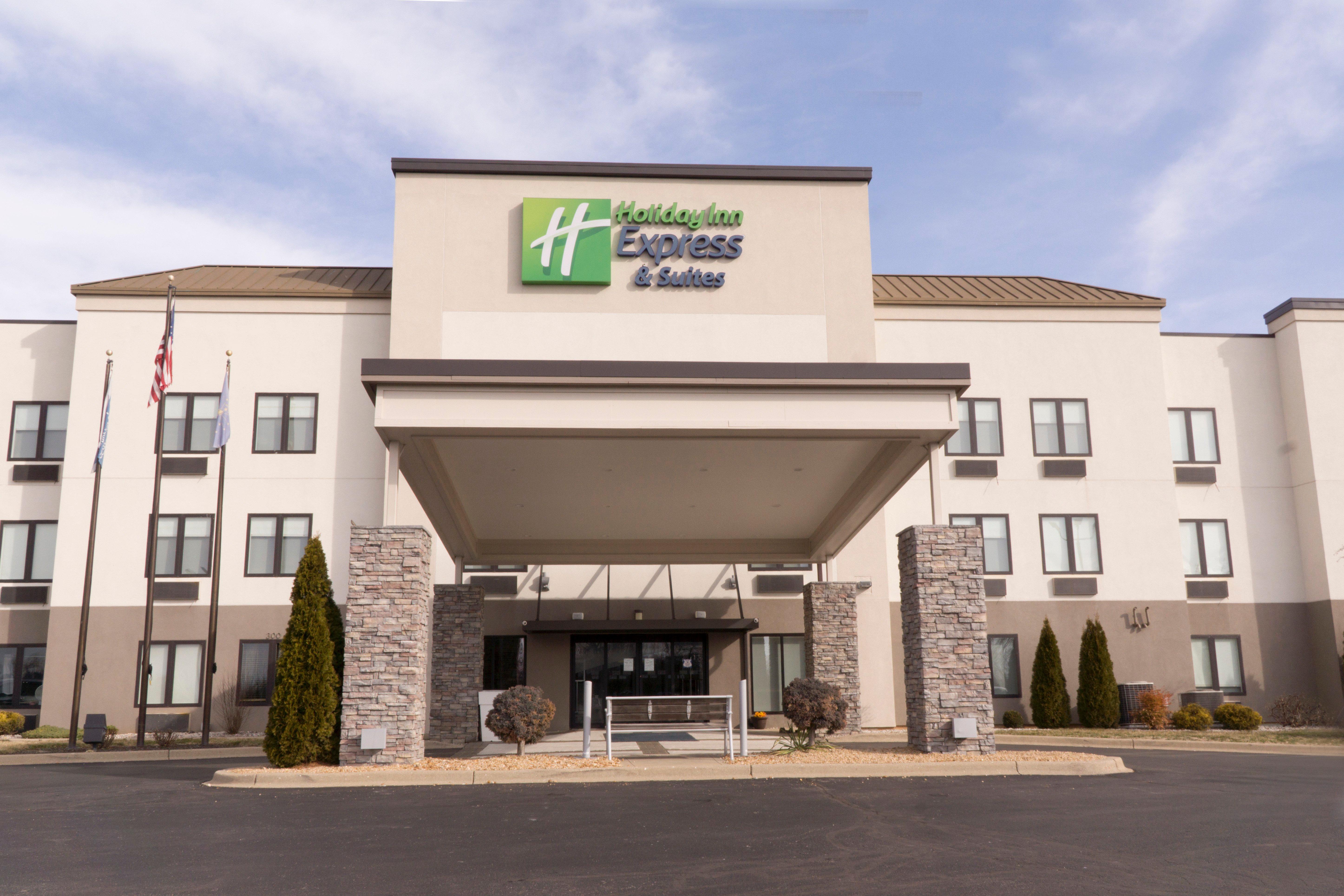 Holiday Inn Express Hotel & Suites Madison By Ihg Extérieur photo