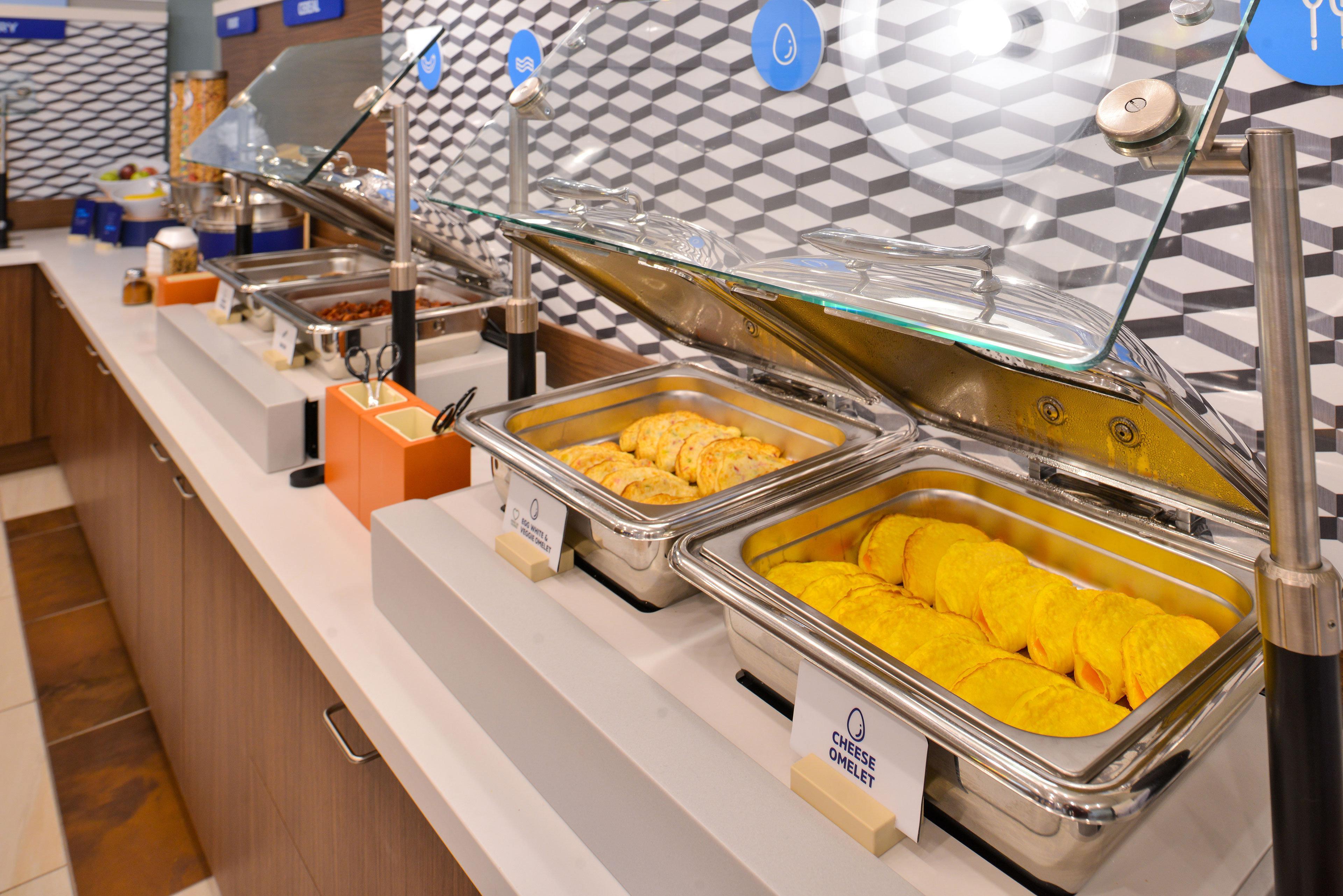 Holiday Inn Express Hotel & Suites Madison By Ihg Extérieur photo