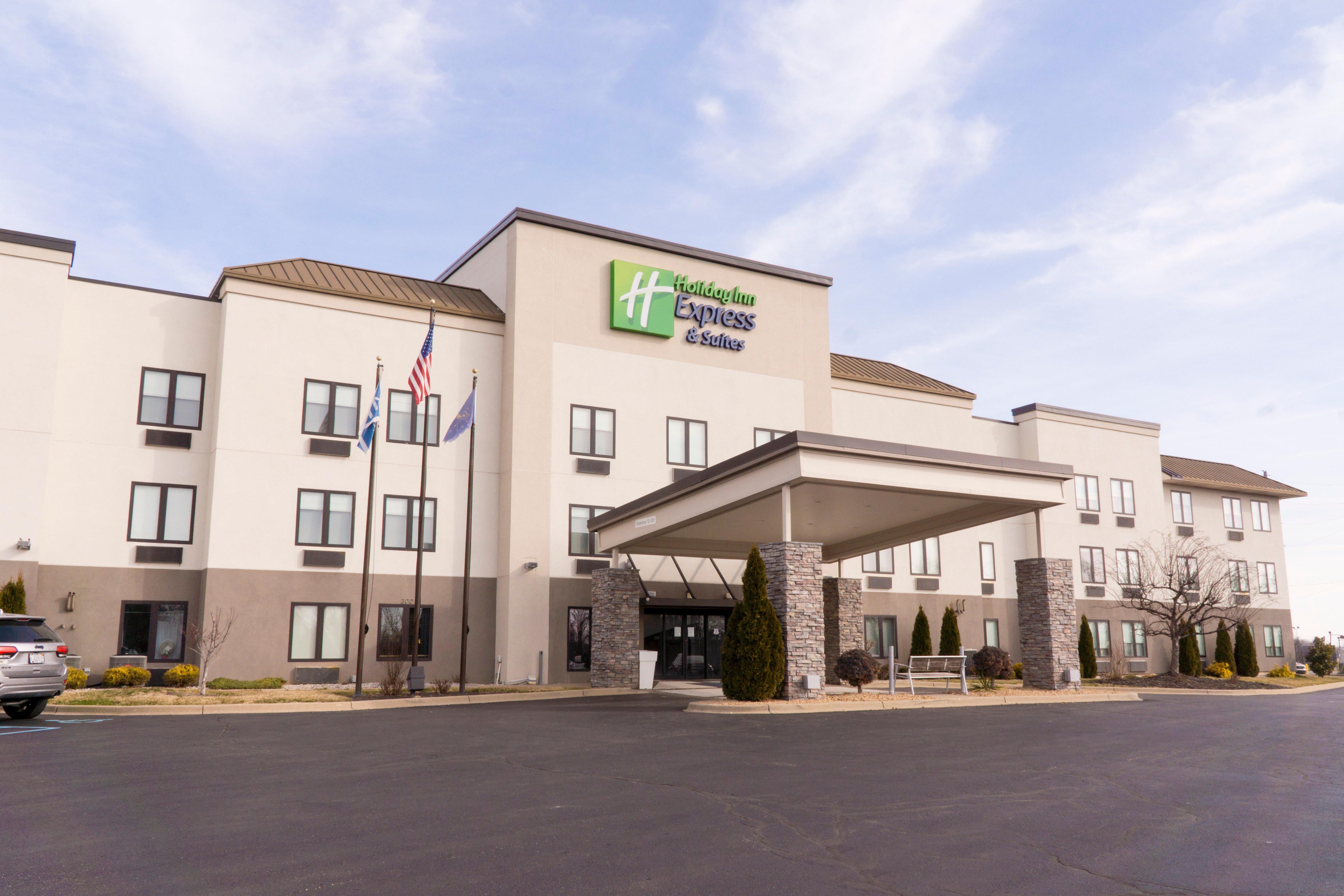 Holiday Inn Express Hotel & Suites Madison By Ihg Extérieur photo
